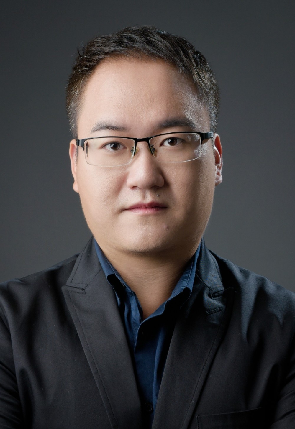 Zhiyi Lu