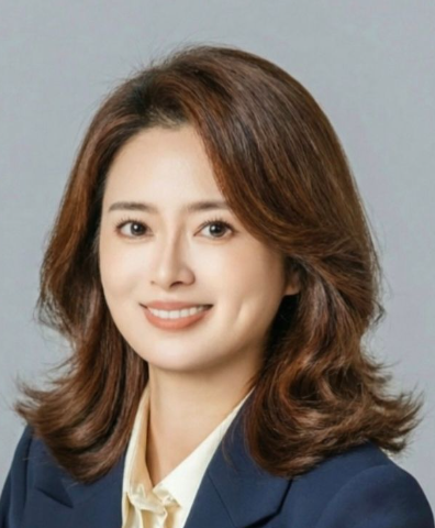 Yichen Hong