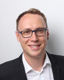 Bartosz T. Karykowski