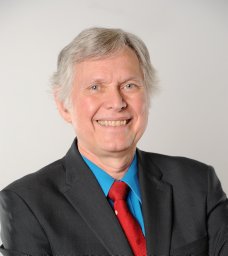 Robert E Schifferle