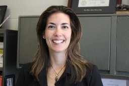 Amy R Mobley
