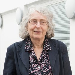 Sara Lynne Arber