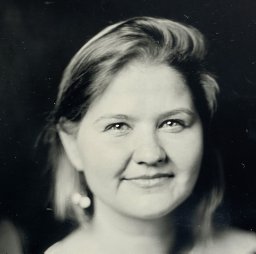 Sille Holm