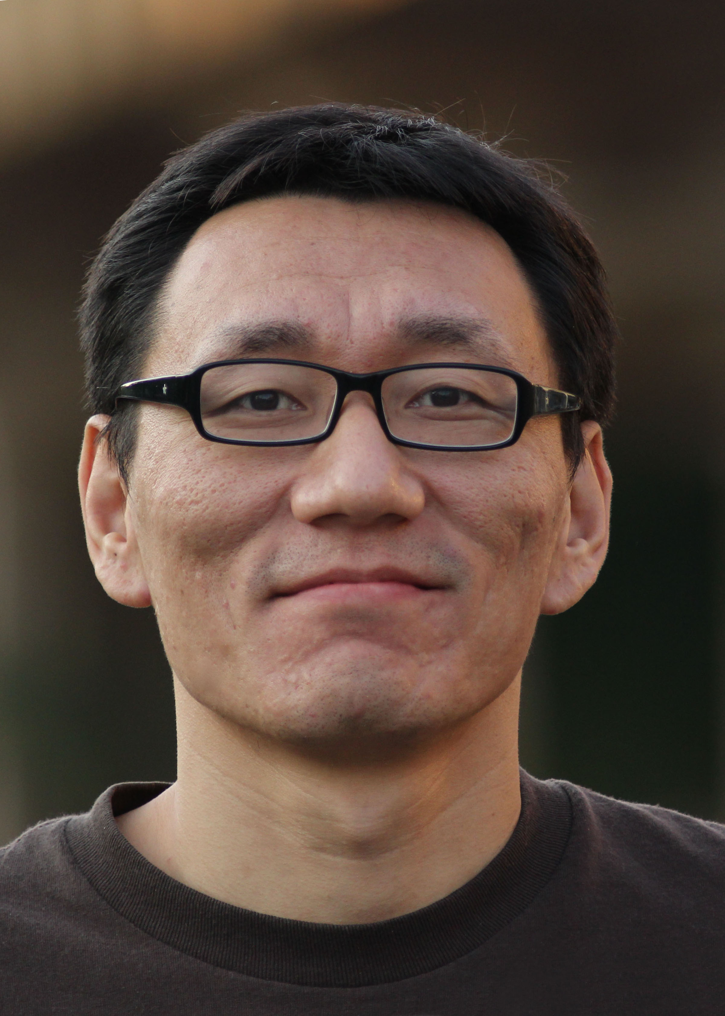 Lei Zhang