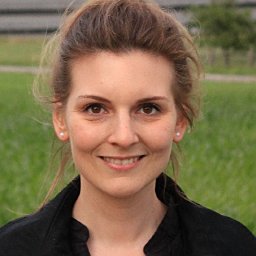 Schmitz-Antoniak Carolin
