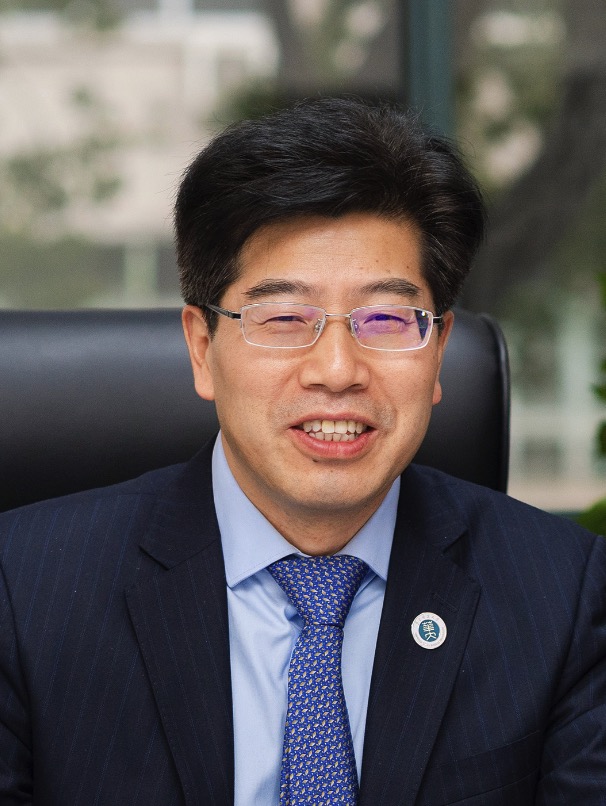 Shuangjie Peng