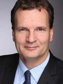 Dirk Uwe Sauer