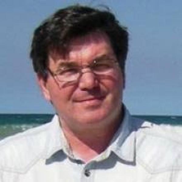 Andrey B. Evlyukhin