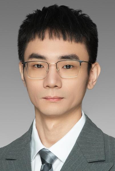 Hongshi Li