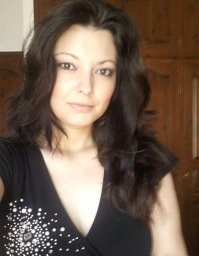 Efi Tzoura