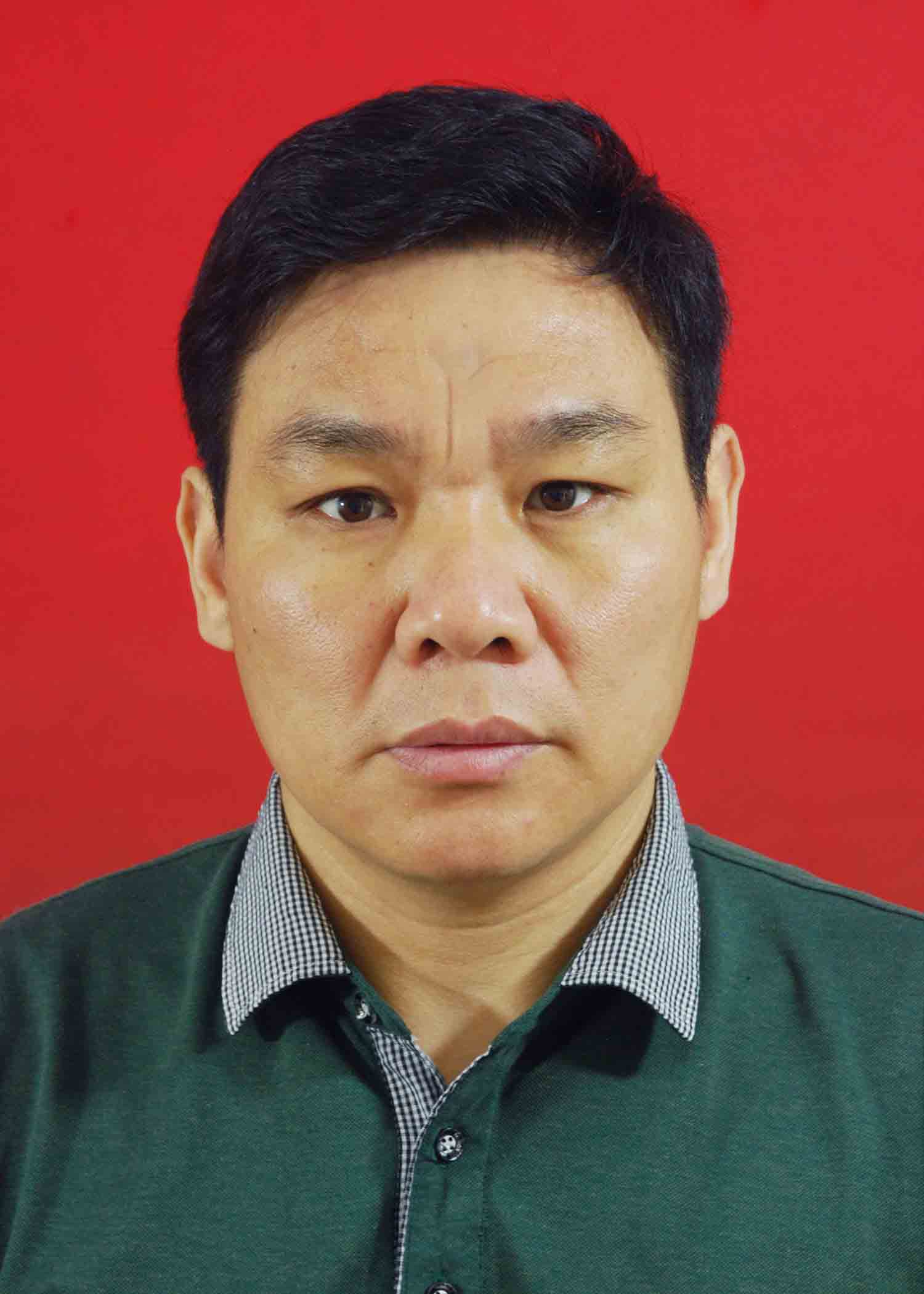Bingcheng Hu