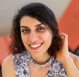 Zinat Mohammadpour