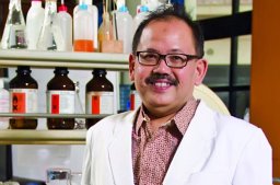 Denny Widaya Lukman