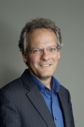 Eugene Loos