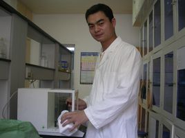 Lunjiang Zhou