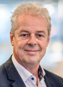 Paul M J Van Den Hof