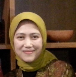 Vina Adriany