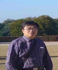 Yiming Zhao
