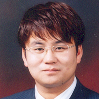 Jong-Chang Woo