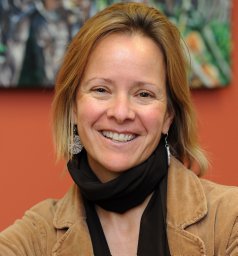 Suellen Shay