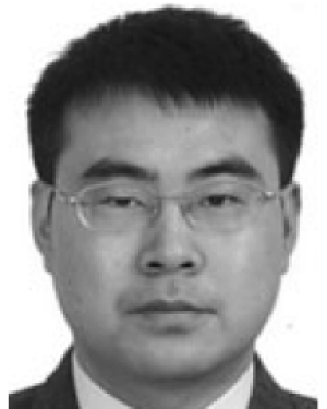 Junhong Yang