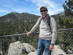 Robert J Orr