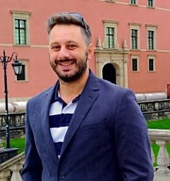 Christos Tapeinos