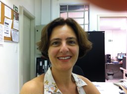 Viviane M Goncalves