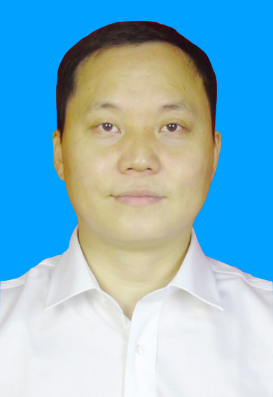 Yiqing Wang
