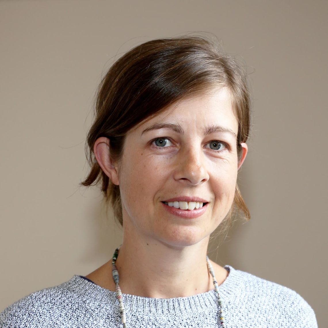 Stephanie J. Cragg
