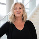 Lisa A Lewis