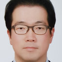 Choong-Hee Lee