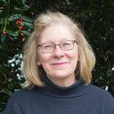 Eileen J Burker