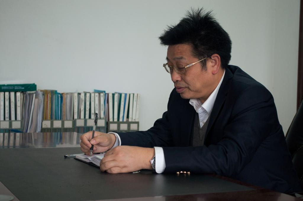 Lijun Tang