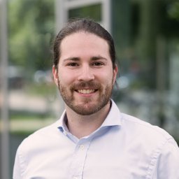 Aaron D. Ratschow