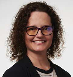 Christie L Martin