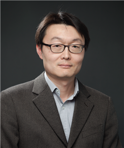 Youngsoo Lee