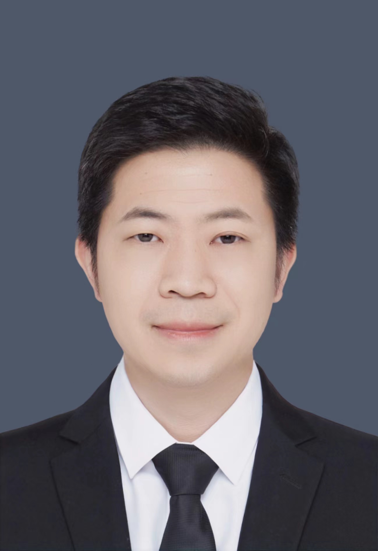Shisong Li