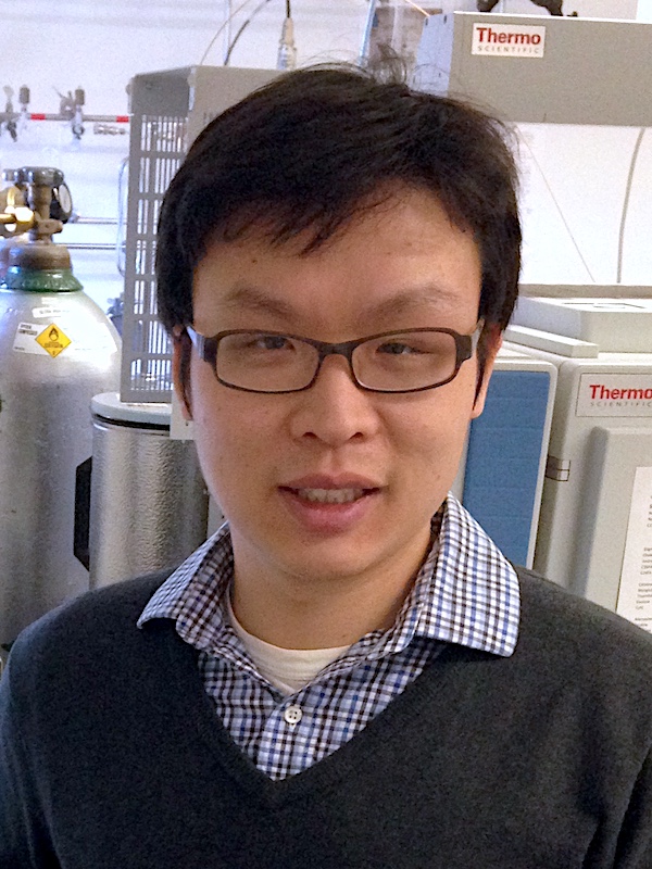 Yige Zhang