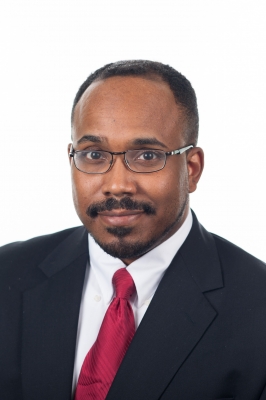 Elliot Moore II ( Elliot Moore)