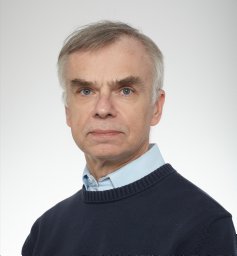 D. Tomaszewski
