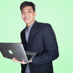 Rhowell Jr. Navarro Tiozon