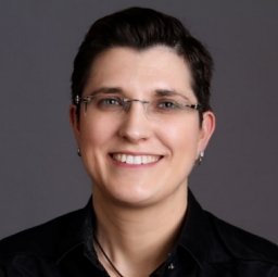 Andrea Schrader