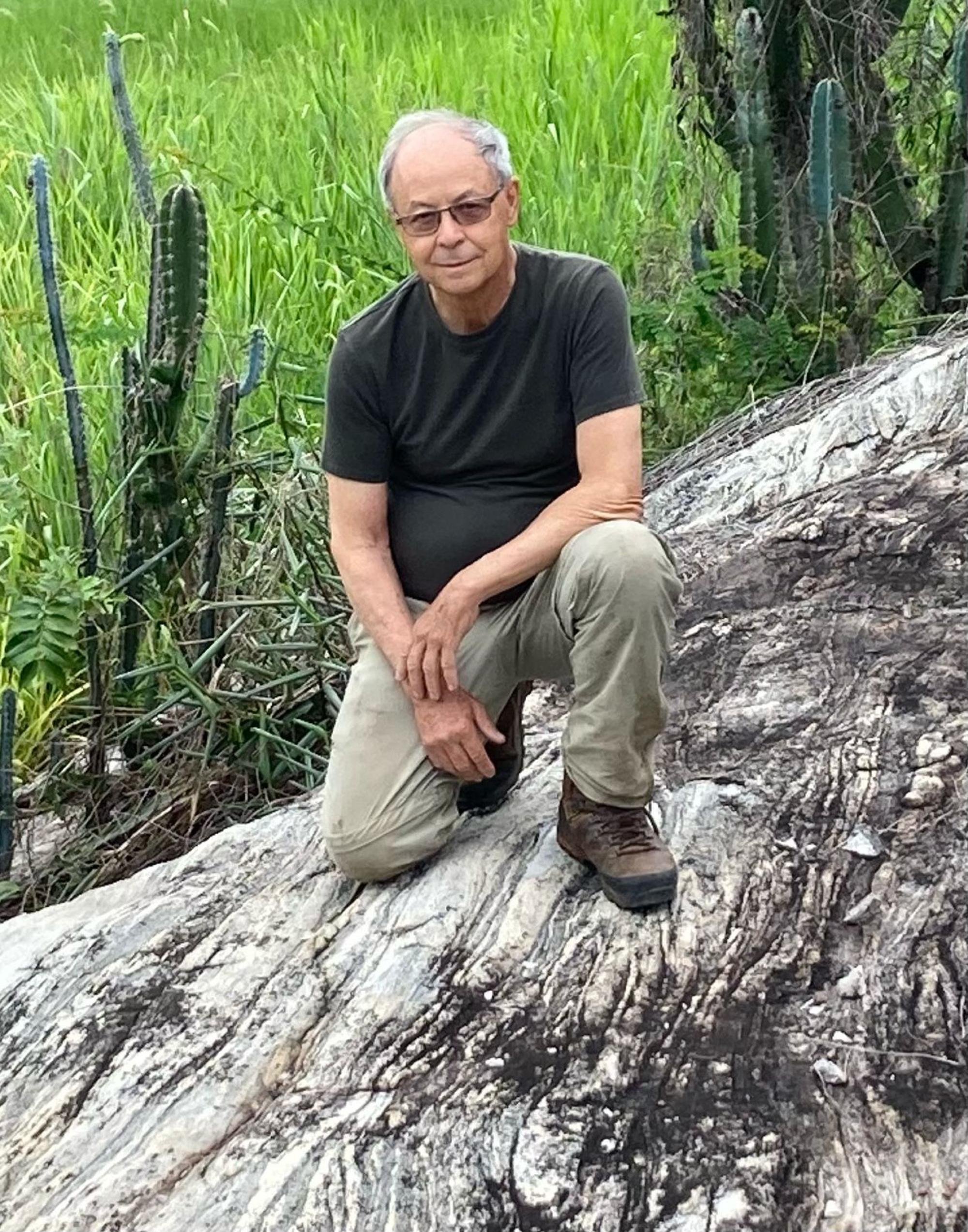 Elson P. Oliveira