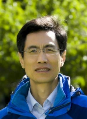 Weihua Han