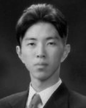Hak-Ju Lee