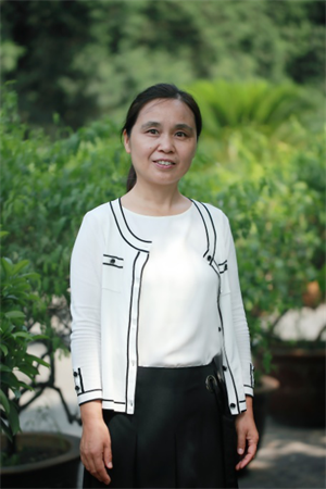Qiufeng Shang