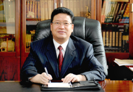 Jingang Guo