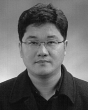 Young Woong Ko