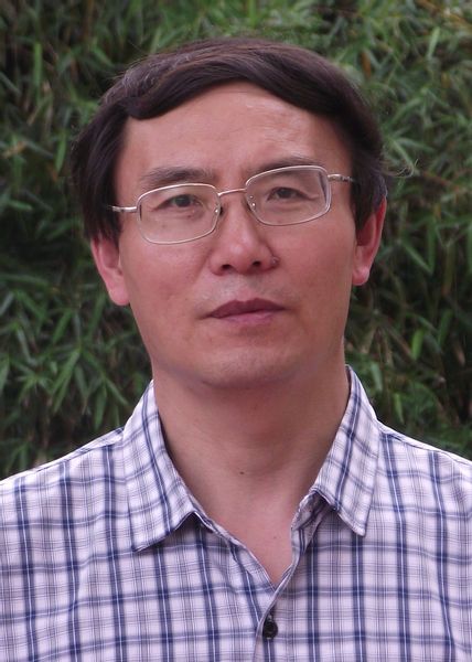 Dezhi Li